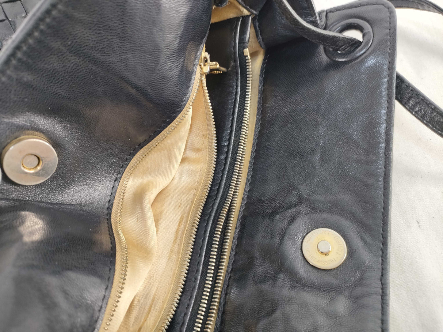 BOTTEGA VENETA Intrecciato Bottega Veneta Shoulder Bag