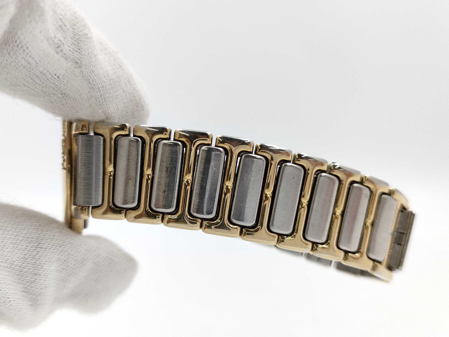 Yves Saint Laurent 4620-E60957Y 1031730 Quartz Unmoving Women's Watch
