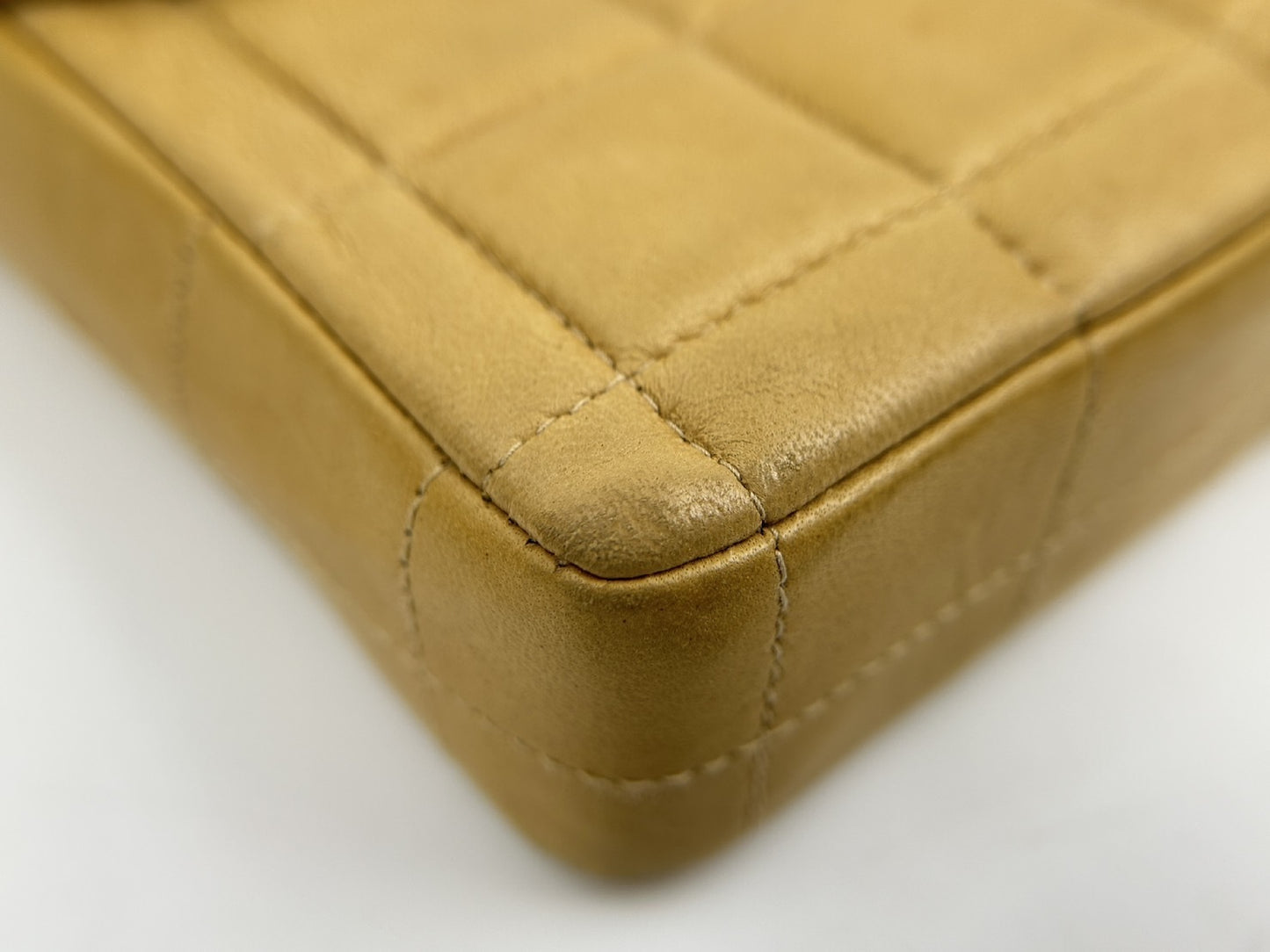 CHANEL CHANEL Chocolate Bar Beige Shoulder Bag with Seal and Shop Seal