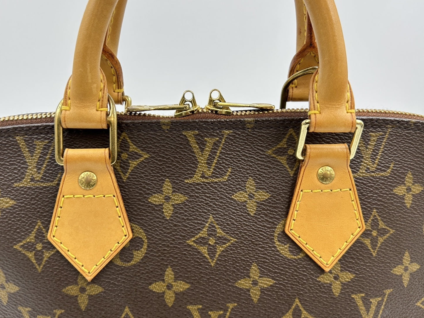 LOUIS VUITTON Monogram LV Alma PM Handbag M51130 FL1014 Louis Vuitton Handbag