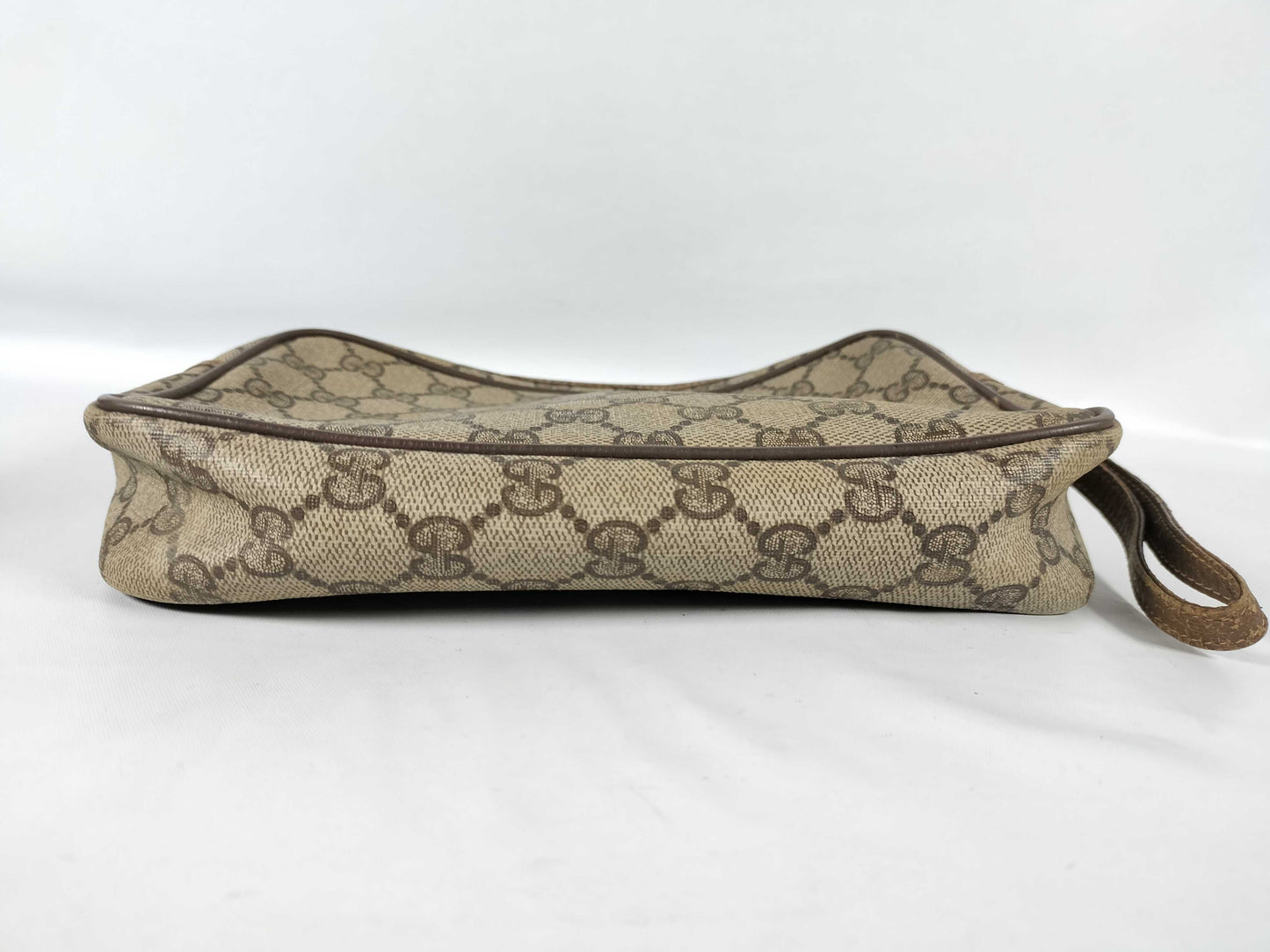 GUCCI GG Supreme Gucci Pouch