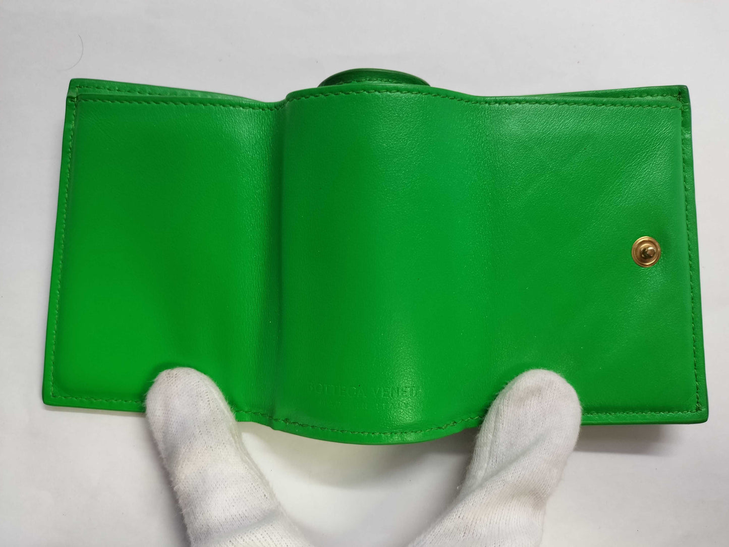 BOTTEGA VENETA Intrecciato BOTTEGA VENETA Maxi Intrecciato Wallet Wallet