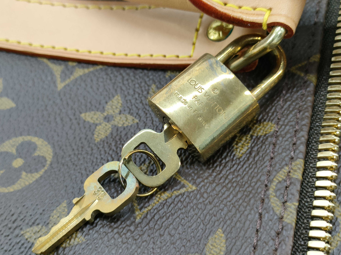 LOUIS VUITTON Monogram Louis Vuitton Keepall 55 M41424 Boston Bag