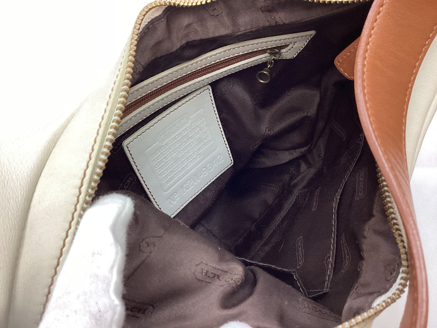 COACH K2W-9342 Ergo Leather Two-Tone Off-White/Brown Handbag
