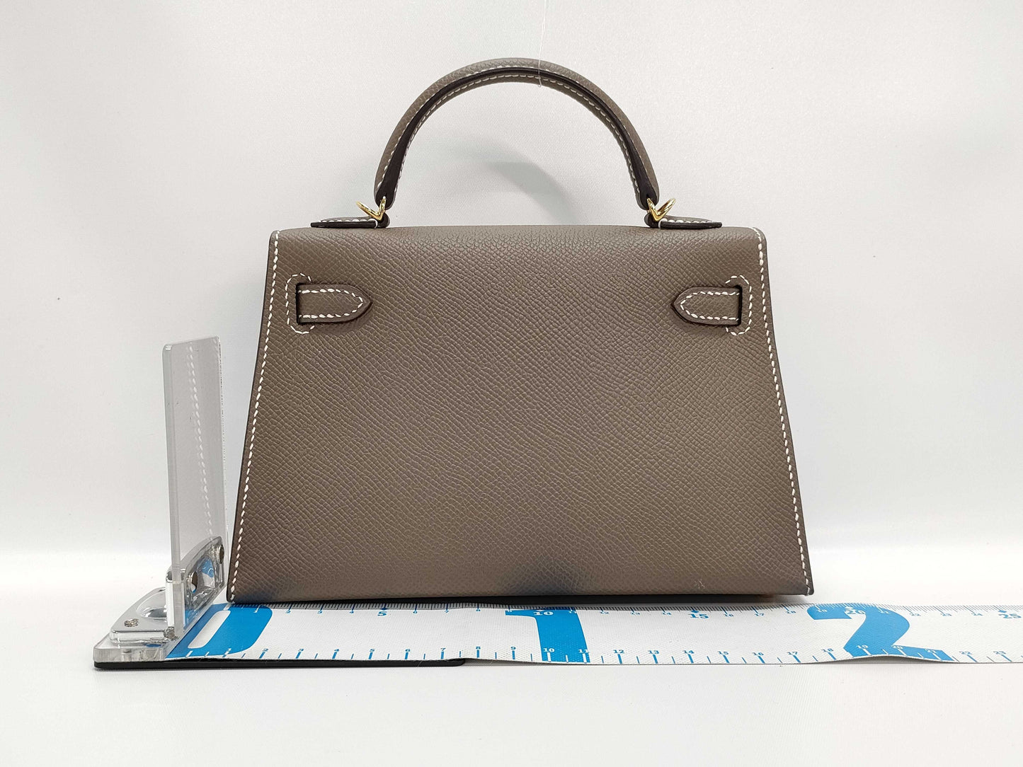 HERMES Mini Kelly II Etoupe Epsom Gold Hardware B Stamp Handbag
