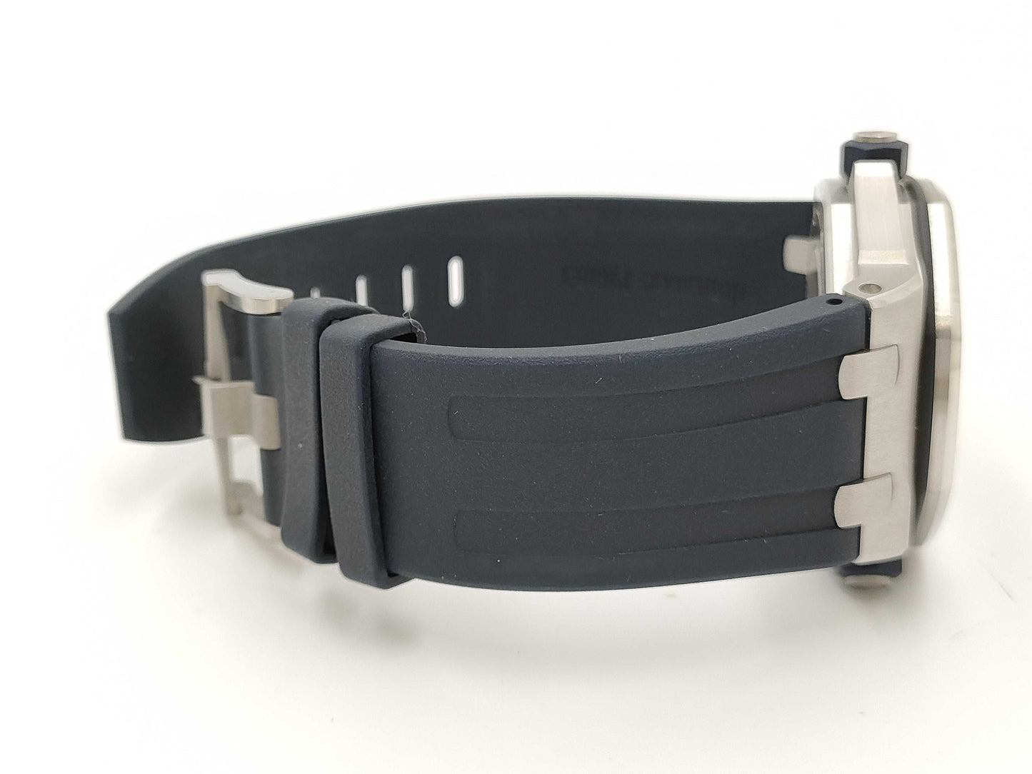 AUDEMARS PIGUET 15710ST.OO.A027CA.01 CT0537R Automatic Navy Dial Men's Watch