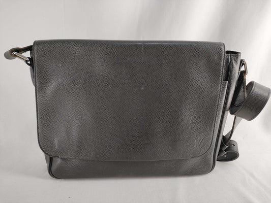 LOUIS VUITTON ID - Louis Vuitton Taiga Lama Roman MM M32624 PL4157 Shoulder Bag