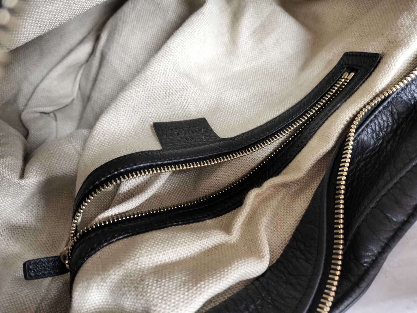 GUCCI ID - Gucci Leather Hobo Bag 257050 204991 35 cm Shoulder Bag