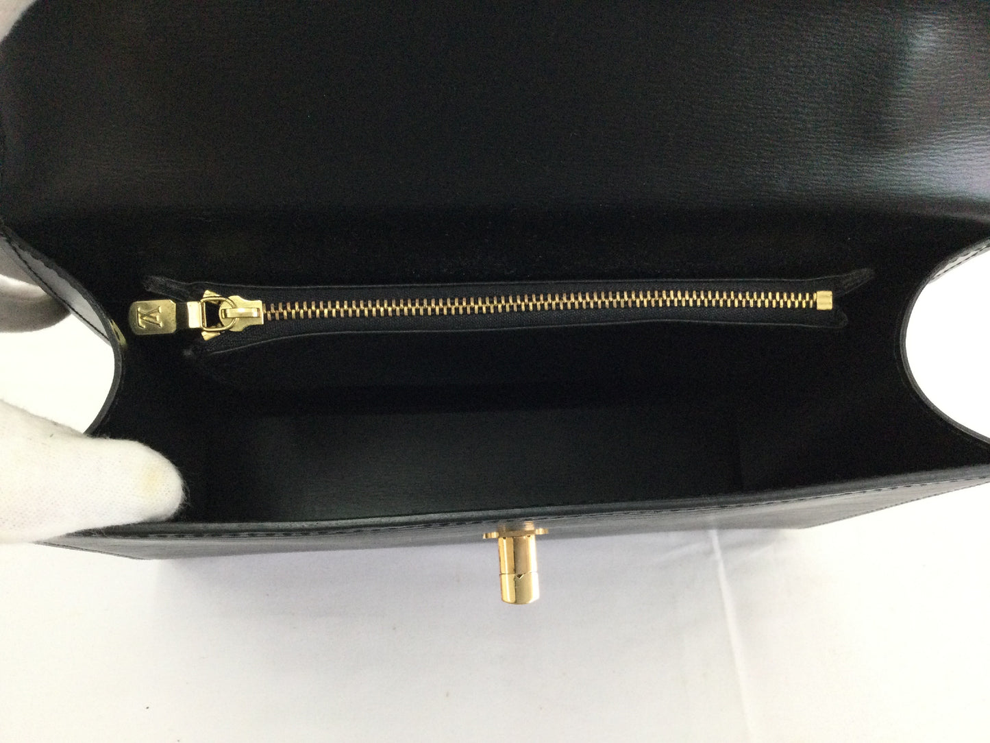 LOUIS VUITTON Malesherbes Noir Handbag
