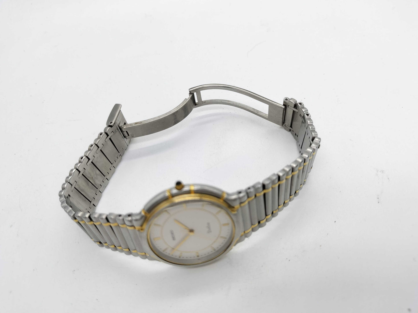 SEIKO Dolce 5E31-6B20 129871 SS/QZ White Dial Non-Working/No Operational Guarantee Men's Watch