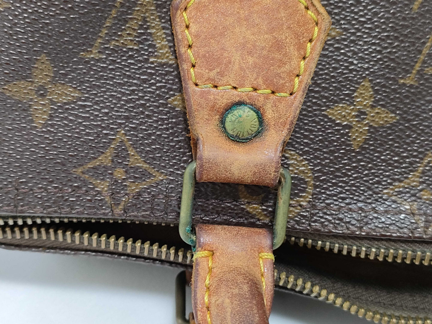 LOUIS VUITTON Monogram Speedy 25 M41528 MI8901 Handbag