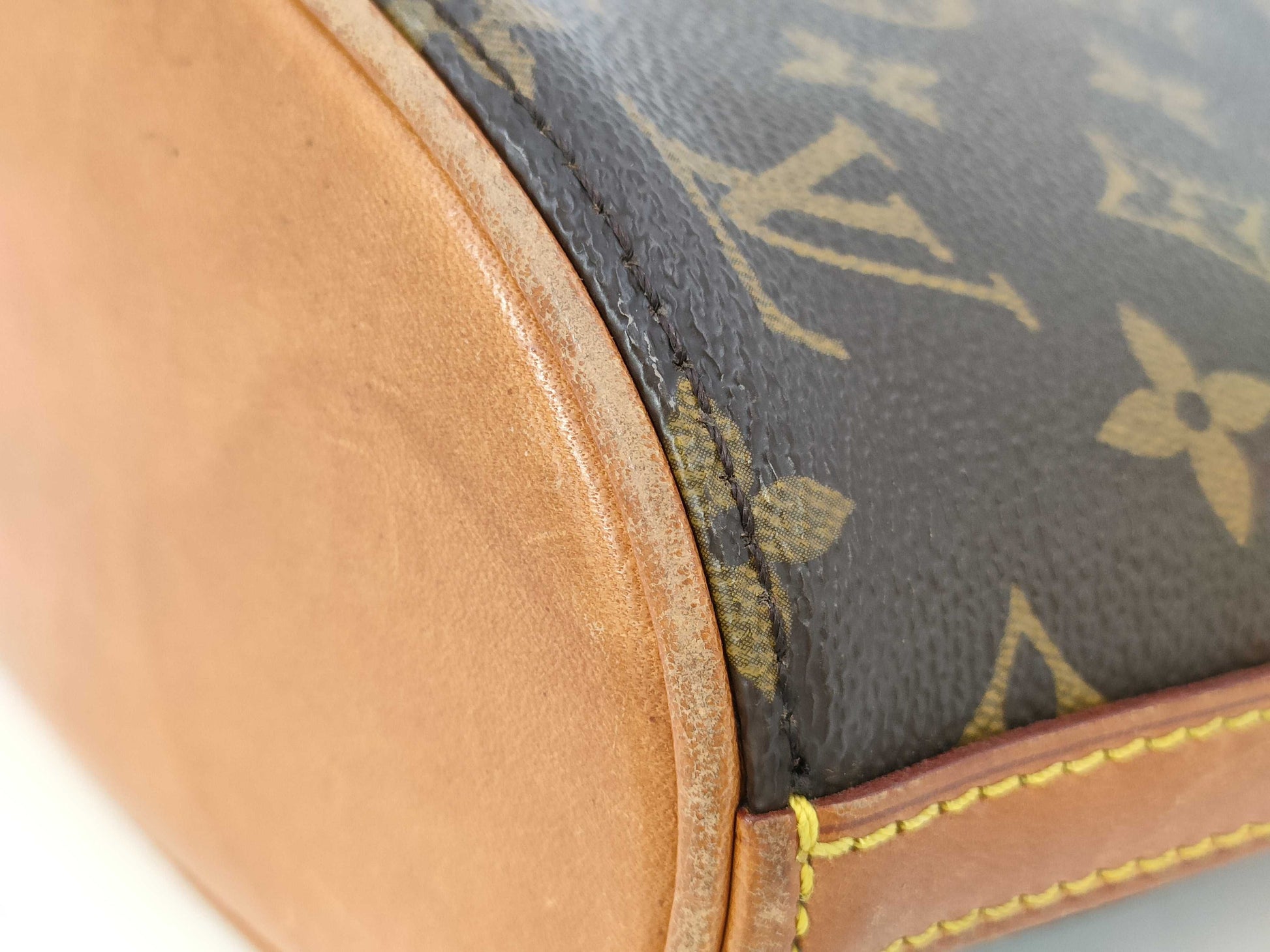 LOUIS VUITTON Louis Vuitton Monogram Drouo Shoulder Bag