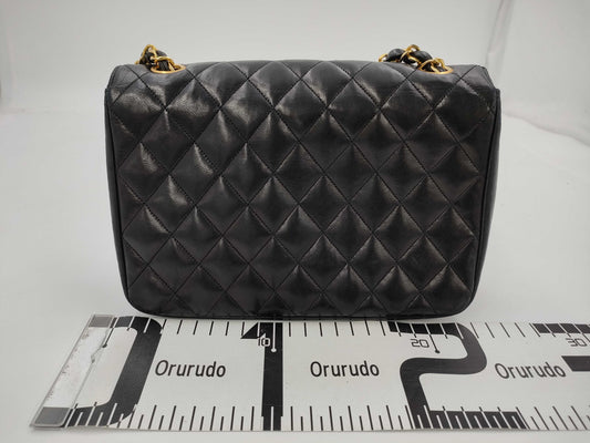 CHANEL Matelasse 23 Lambskin Single Chain Single Flap Shoulder Bag with Gold Hardware