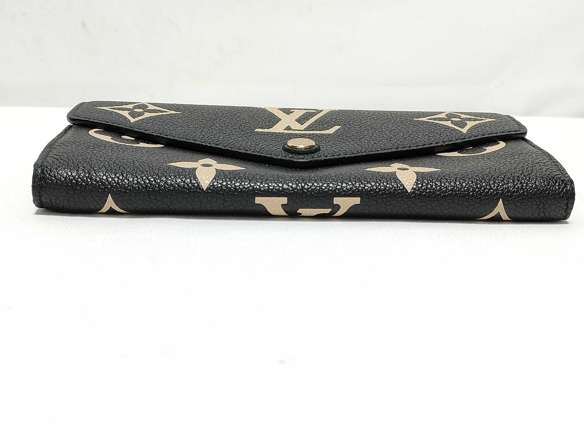 LOUIS VUITTON LVLouis Vuitton Portefeuille Sarah Bicolor M80496 RFID Wallet