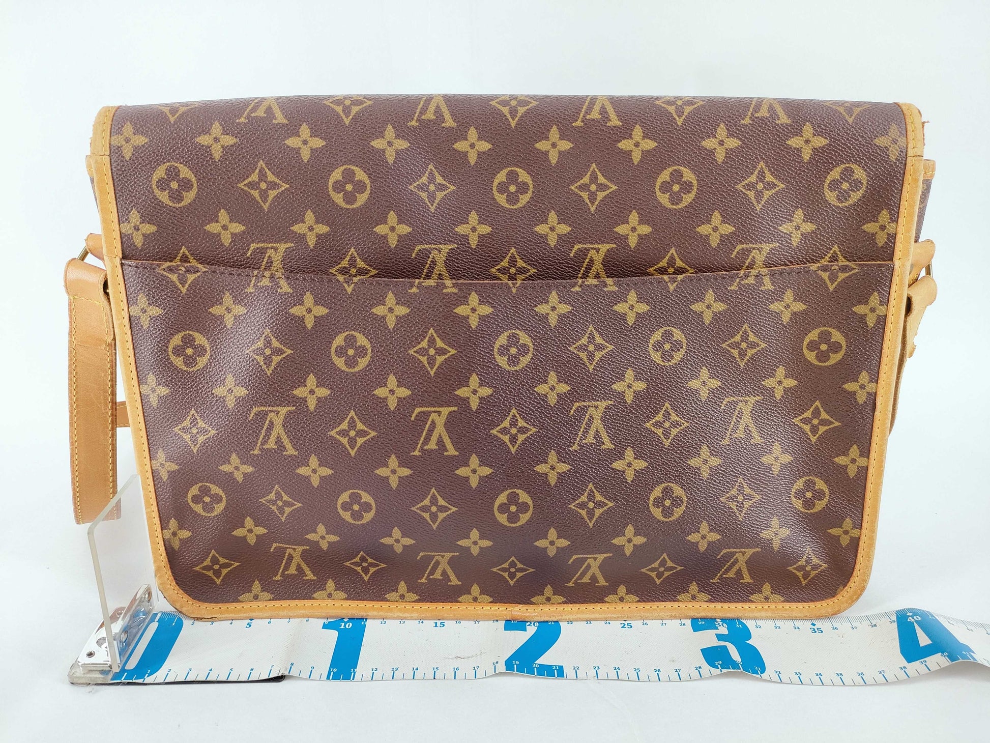 LOUIS VUITTON LV Monogram Givesiere GM Shoulder Bag M42249