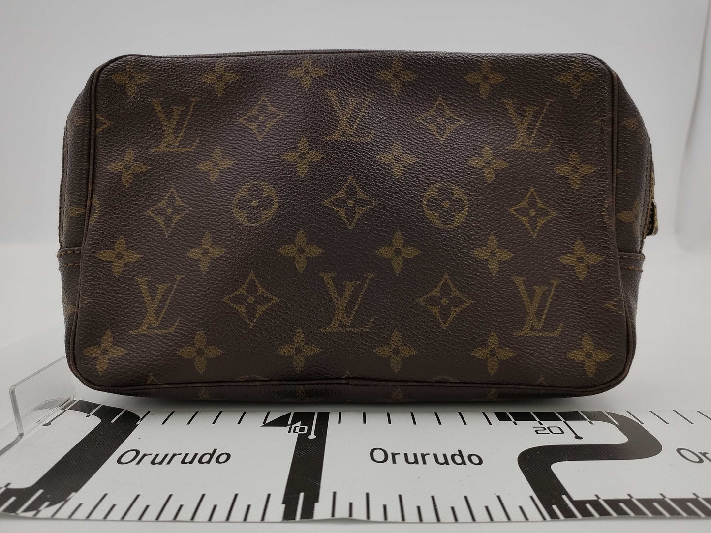 LOUIS VUITTON True Toilet Second Bag