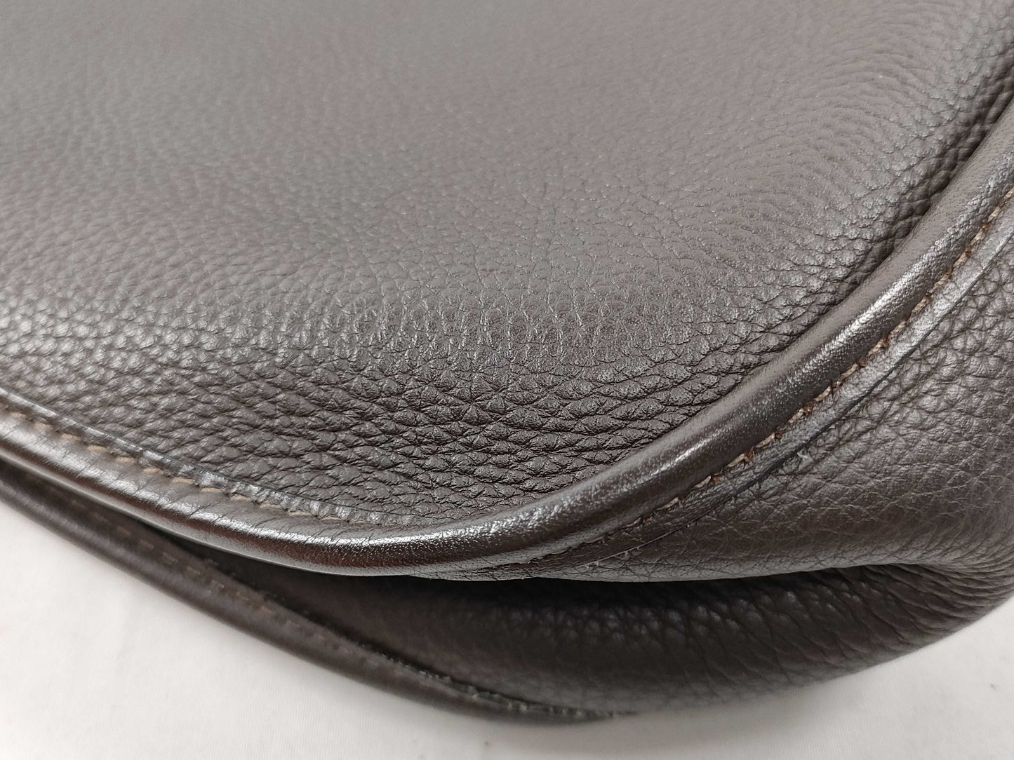 HERMES Evelyn PM □G Shoulder Bag, Box and Bag Deformed, Corner Scratches, Shoulder Strap Not Returning