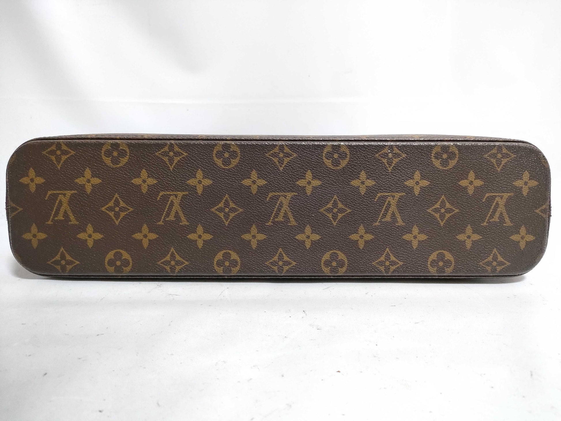 LOUIS VUITTON Louis Vuitton Luco Bag Handbag