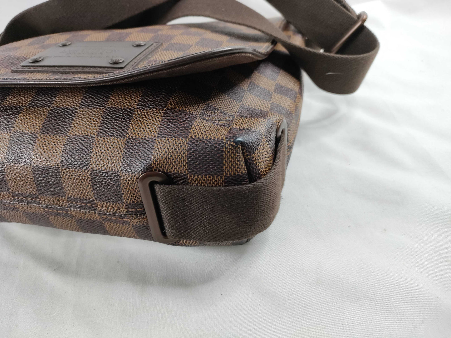 LOUIS VUITTON Damier Brooklyn PM N52120 CA1151 Shoulder Bag