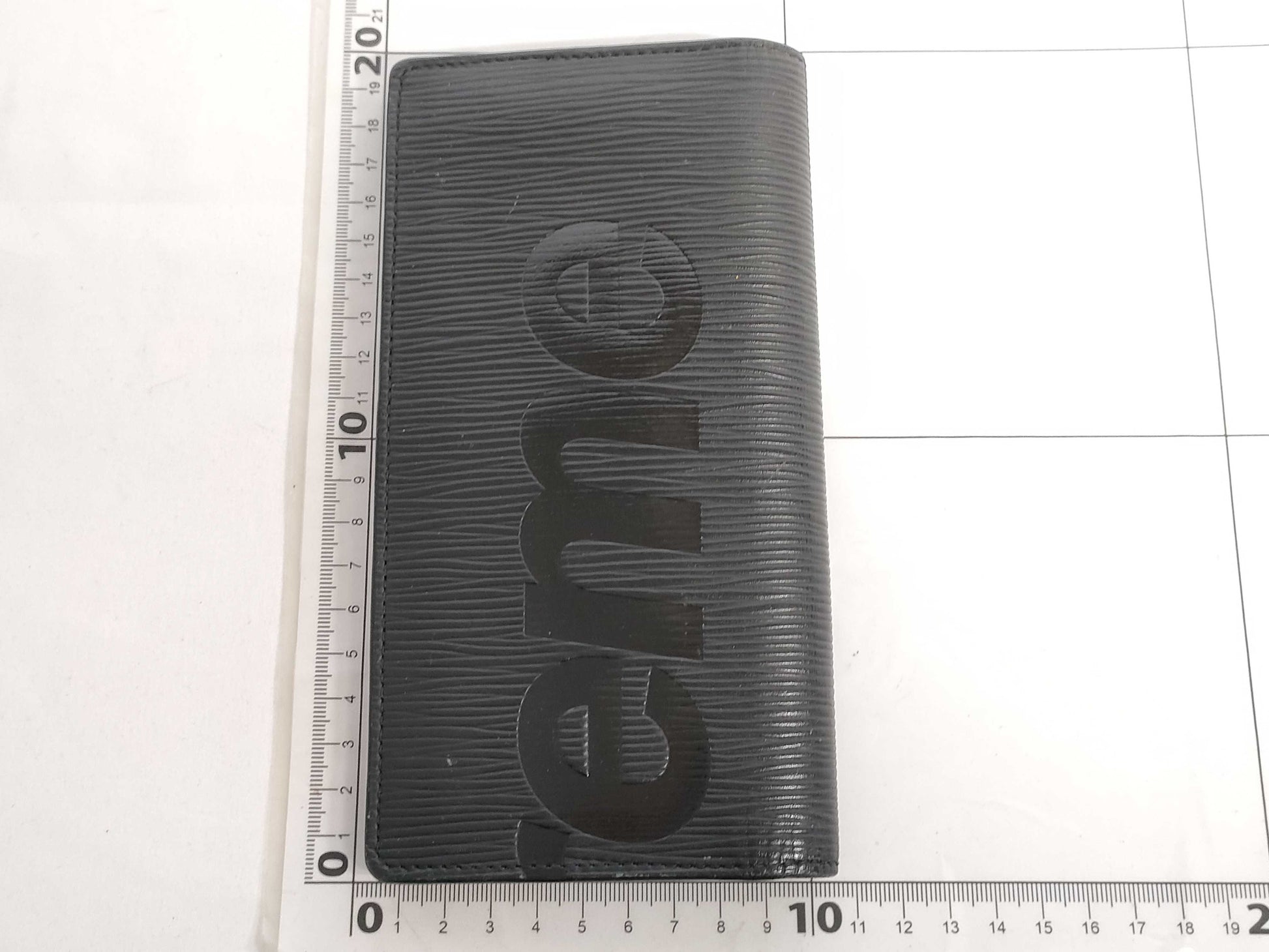 LOUIS VUITTON Epi Leather & Supreme Collaboration Portefeuille Brazza M67721/CA2107 Wallet with Box