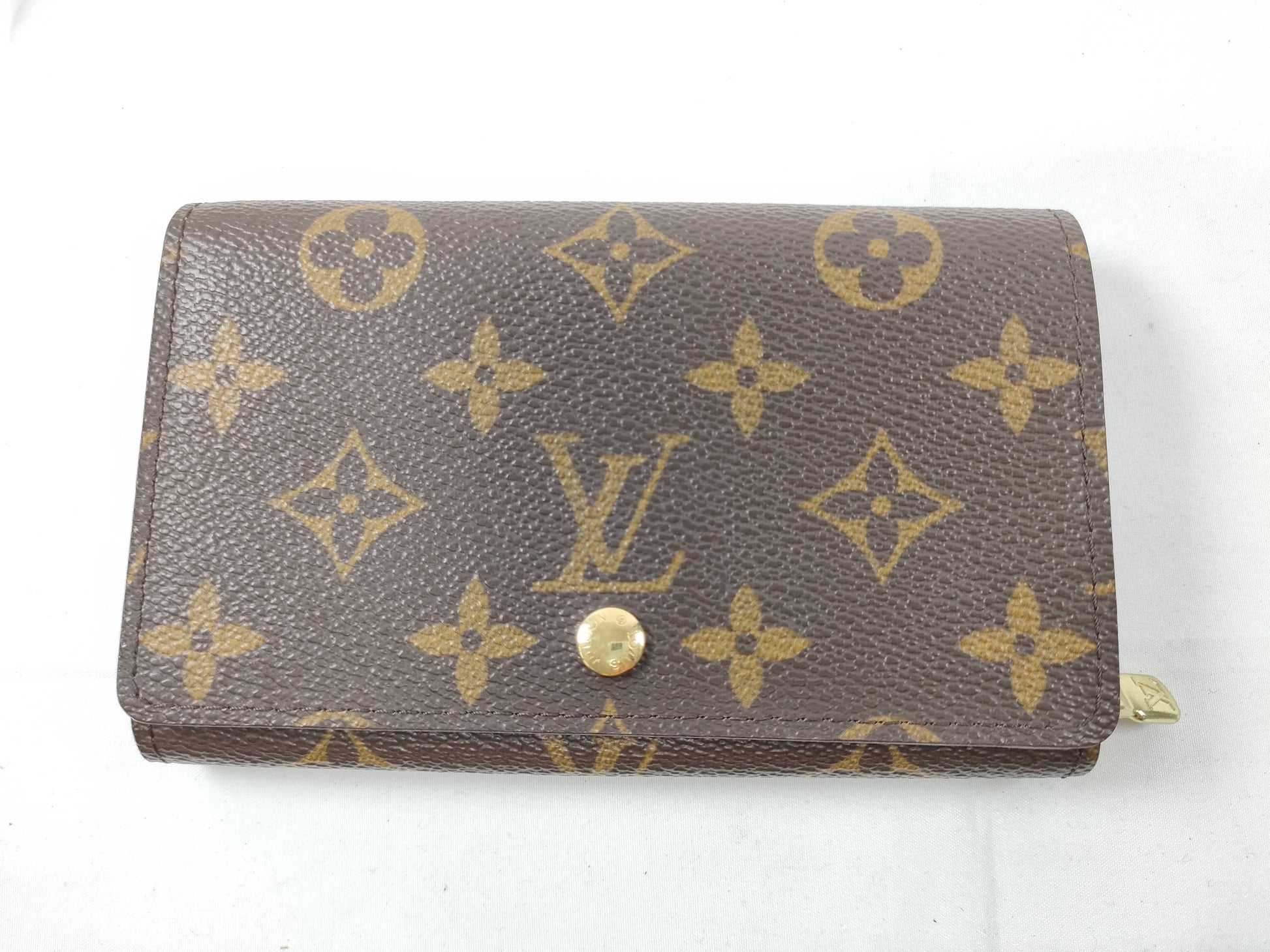 LOUIS VUITTON L Zipper Bi-Fold Wallet Monogram