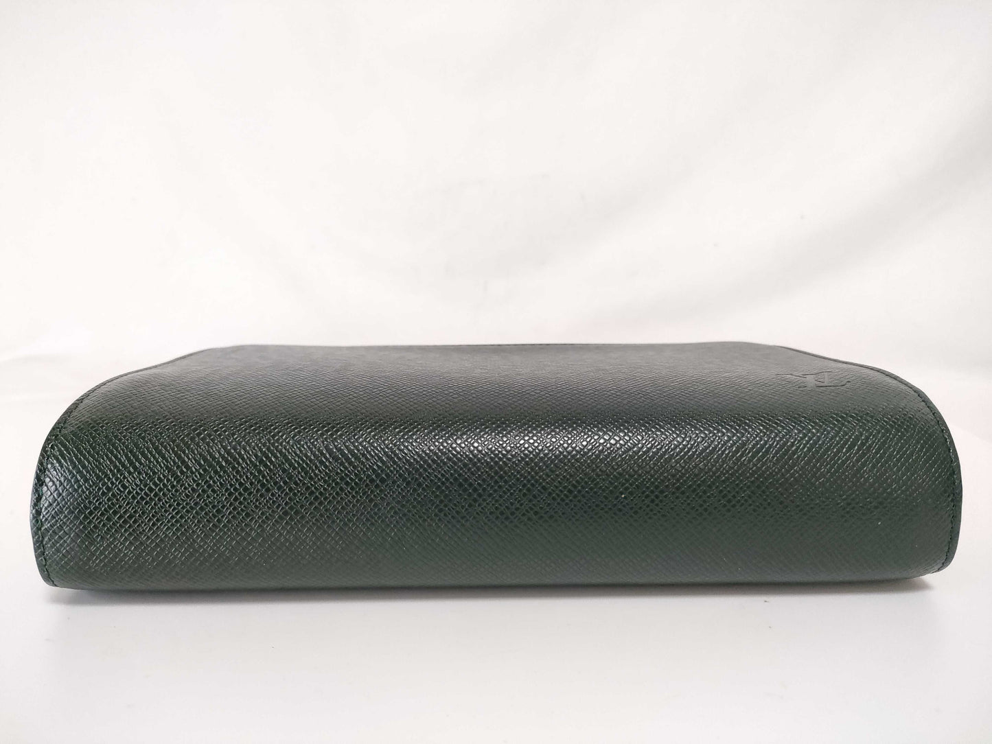 LOUIS VUITTON Taiga Baikal Clutch Bag Second Bag
