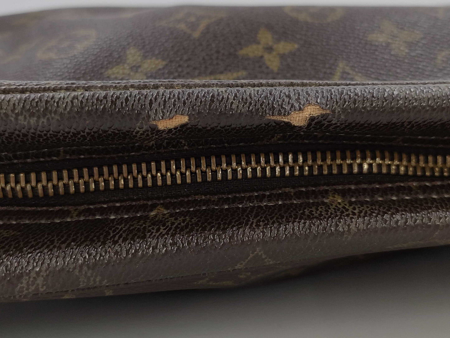 LOUIS VUITTON Monogram True Toilet 28 M47522 842 Second Bag