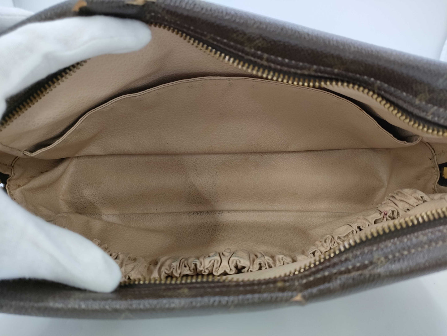 LOUIS VUITTON Monogram True Toilet 28 M47522 842 Second Bag