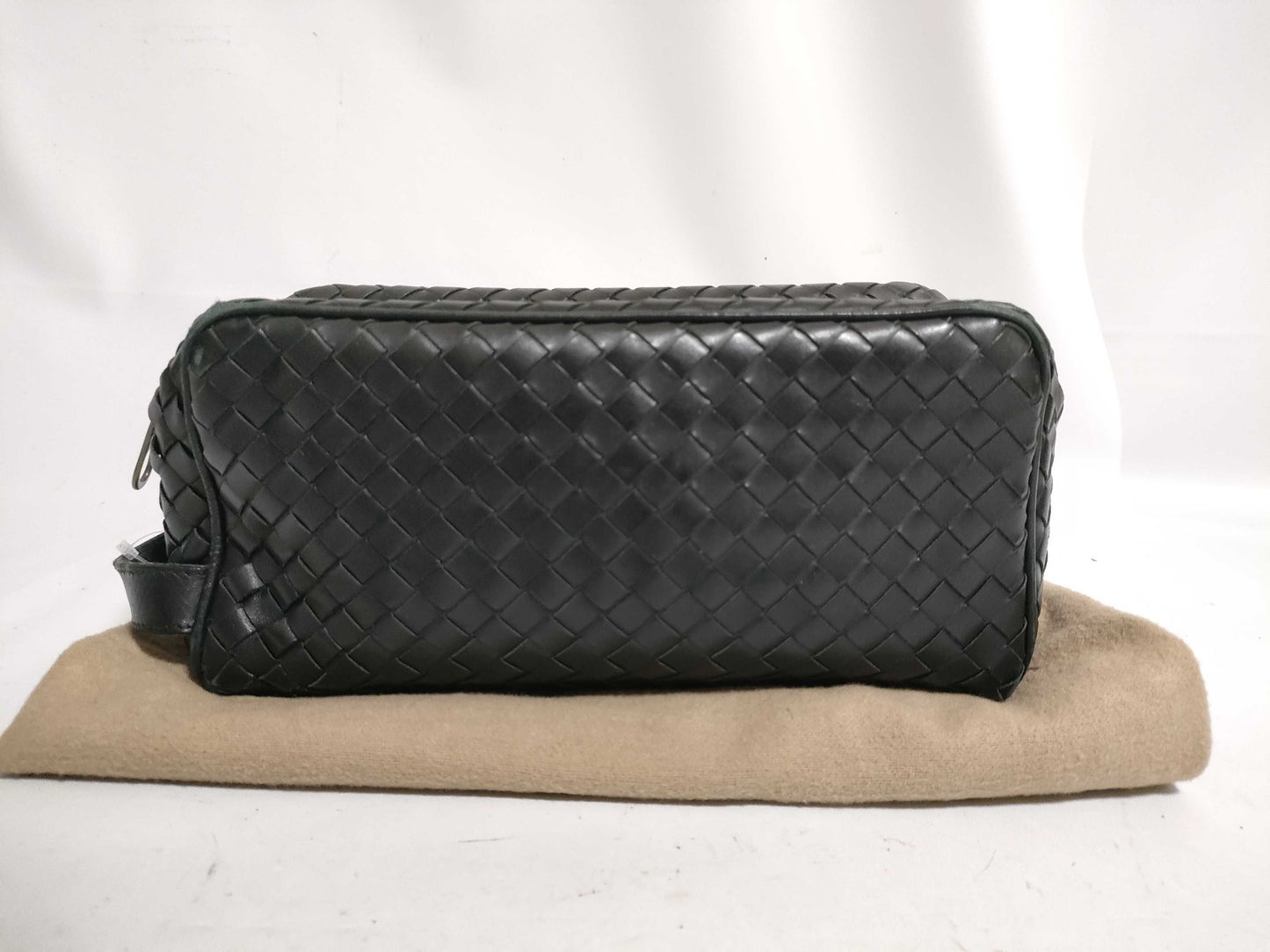 (10310_0400) BOTTEGA VENETA Intrecciato Leather Second Bag in Black