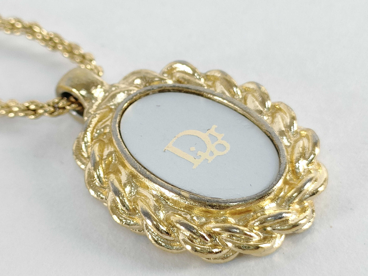 Dior Necklace 8.7g Necklace
