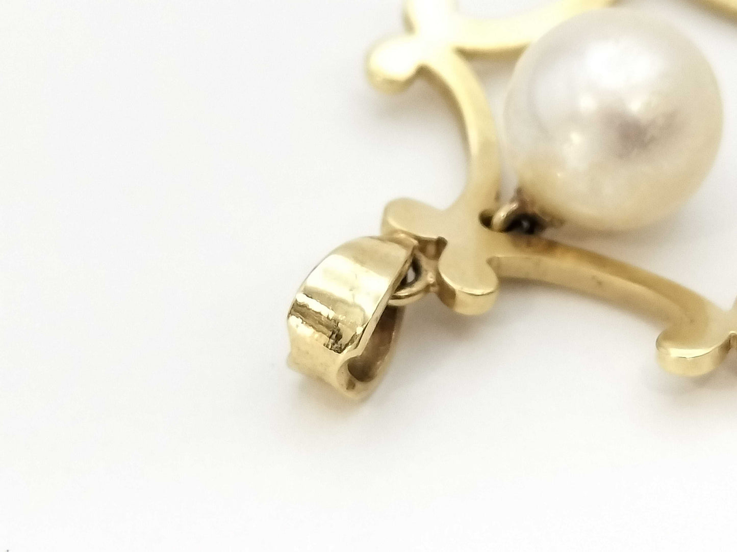 Pearl diameter: approx. 7.2mm, 14K gold, 2.2g pendant top
