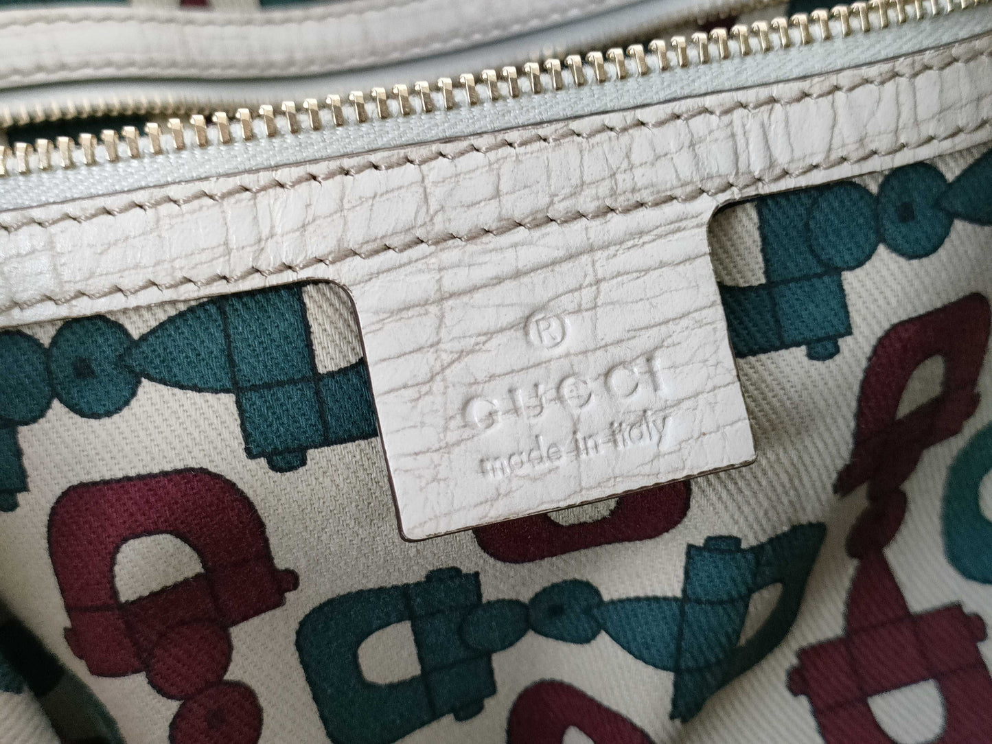 GUCCI GG Canvas Tote Bag