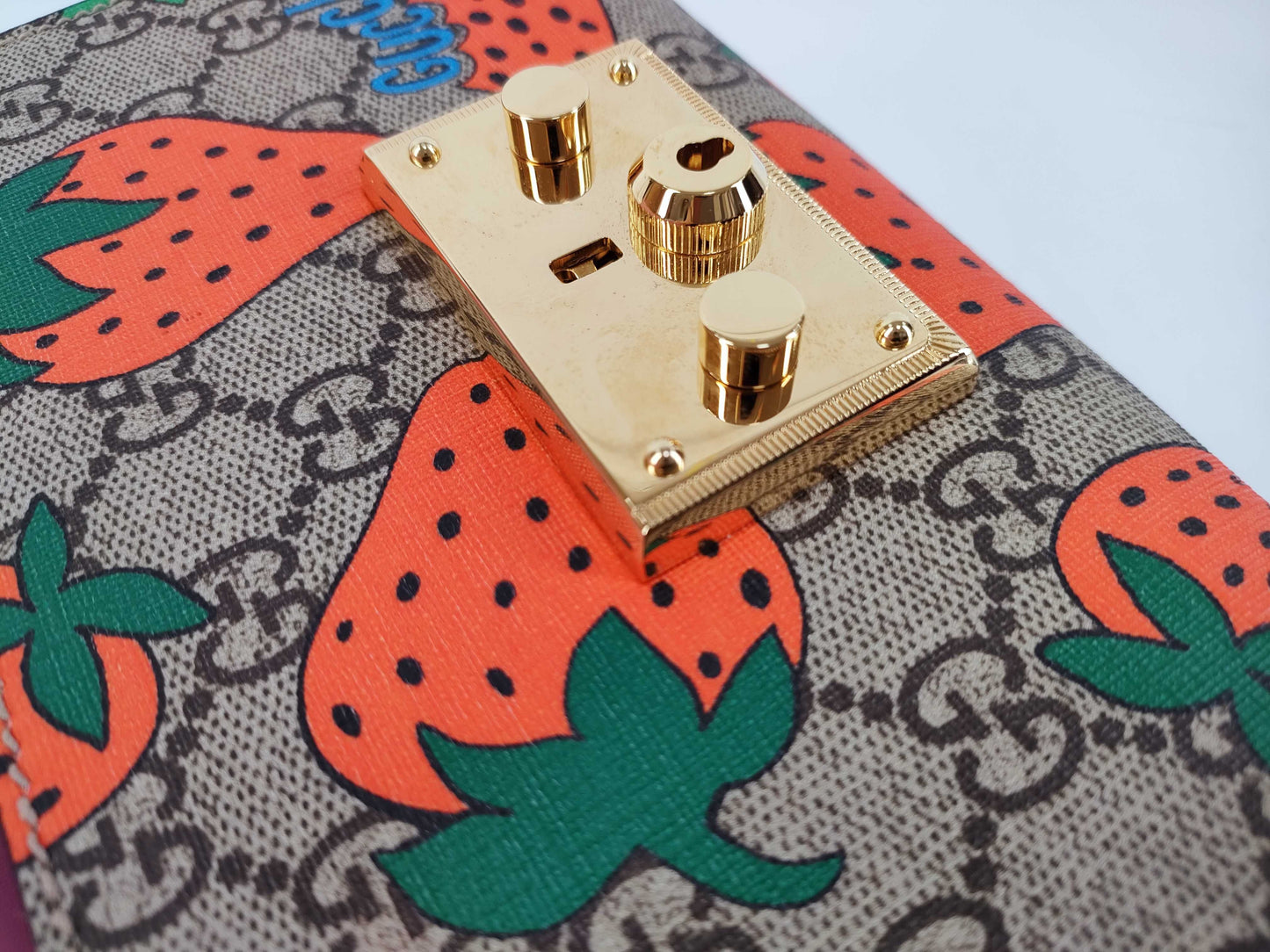 GUCCI Chain Shoulder Bag Shoulder Bag