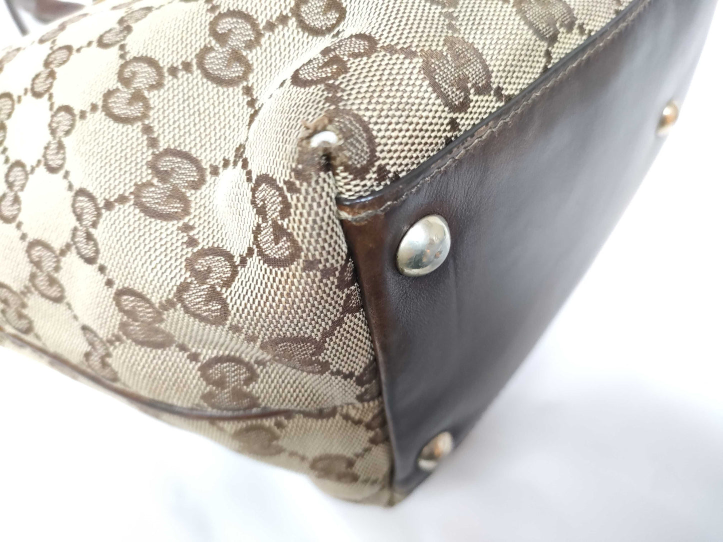 GUCCI GUCCI GG Canvas Sherry Shoulder Tote Bag