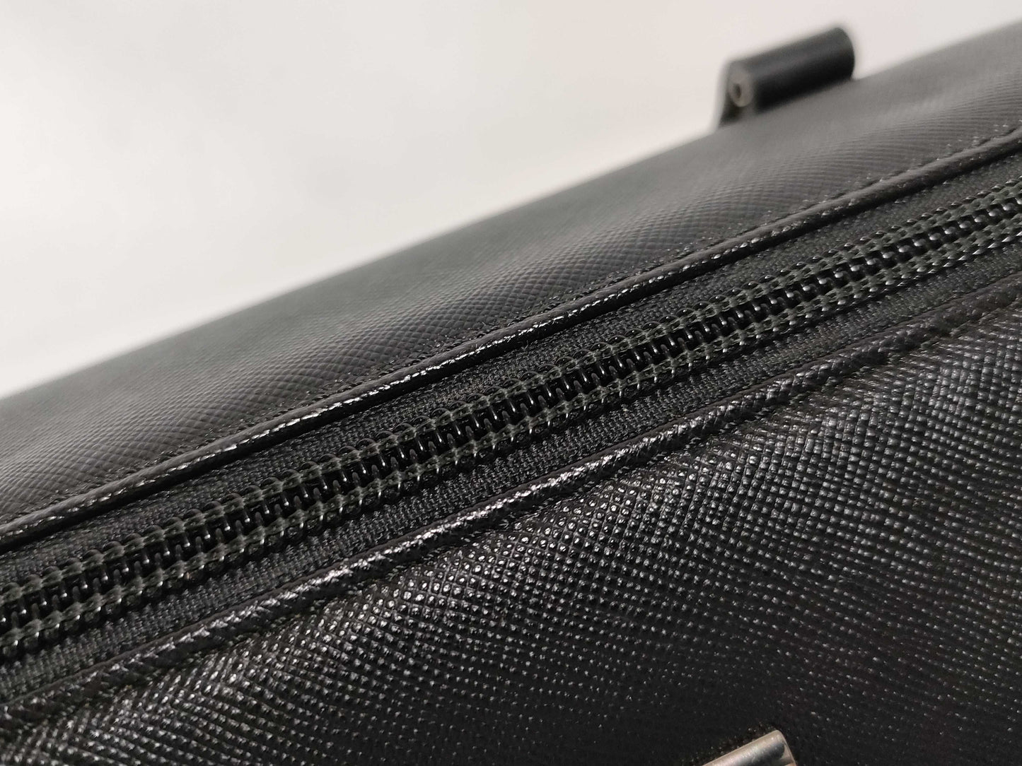 BURBERRY Black Handbag