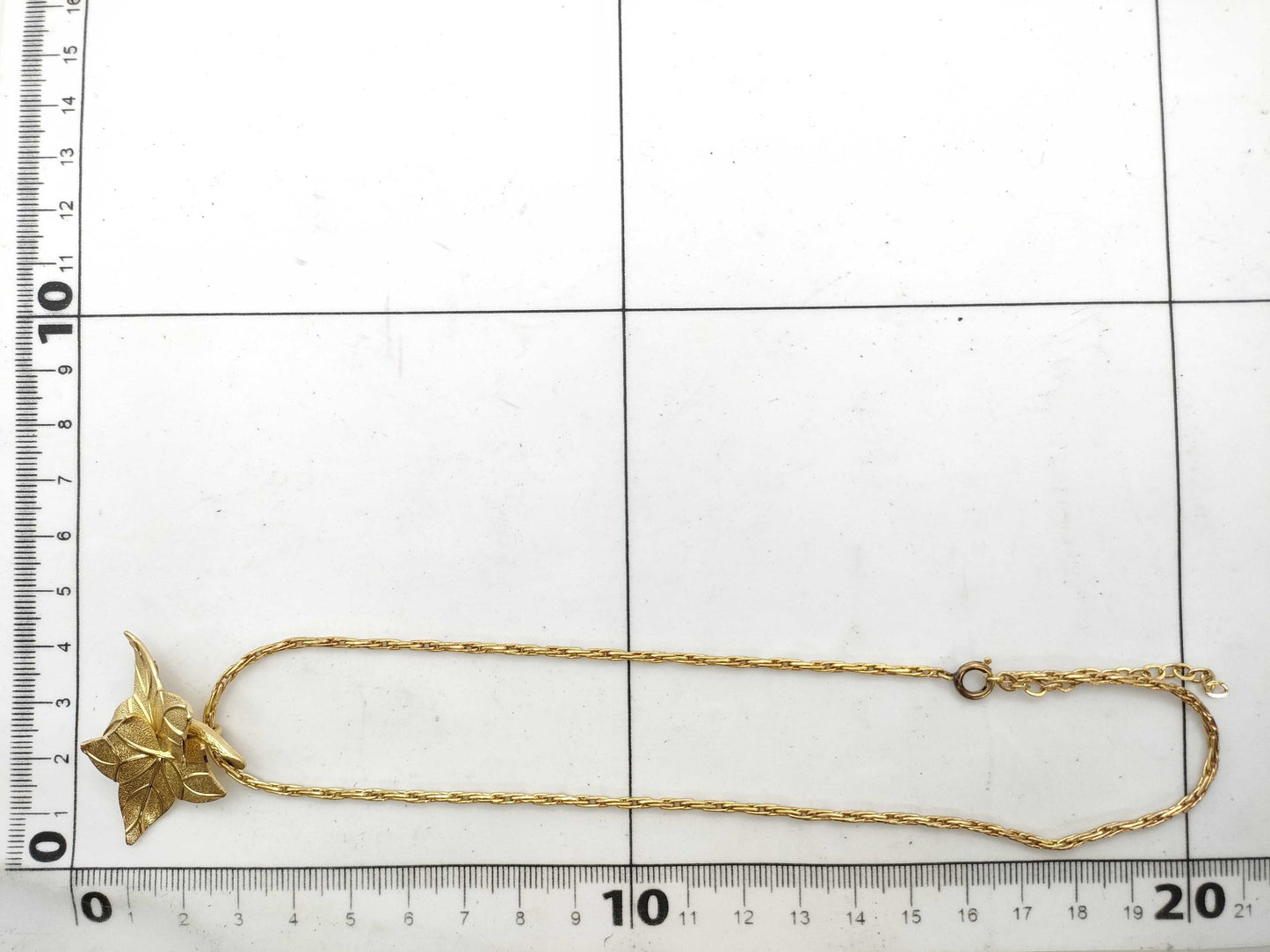 Dior necklace