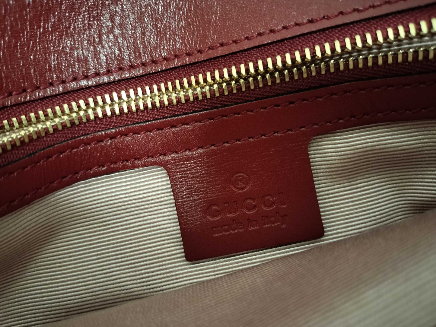 GUCCI Ally Marmont Shoulder Bag
