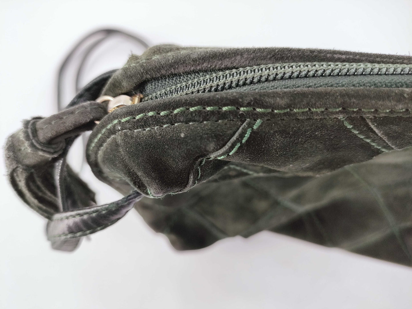 BOTTEGA VENETA Maxi Intrecciato Shoulder Bag
