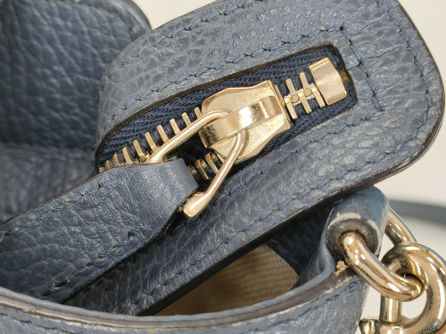 GUCCI Swing Mini Handbag with Top Handle and Gold Hardware 368827 498879
