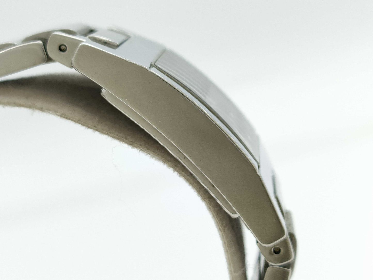 GUCCI 7700L 0022456 Quartz Women's Watch