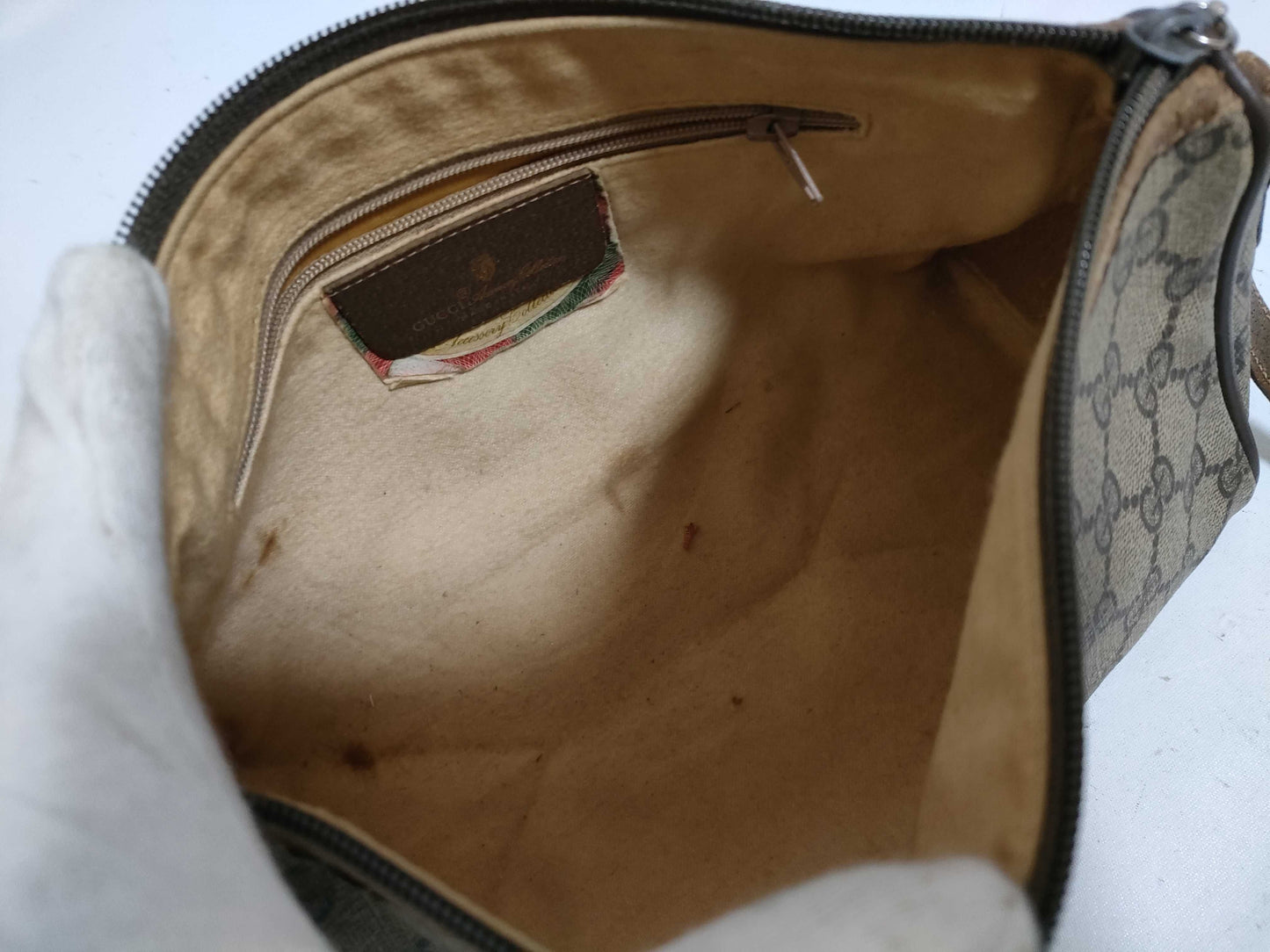 GUCCI GG Supreme GUCCI Shoulder Bag