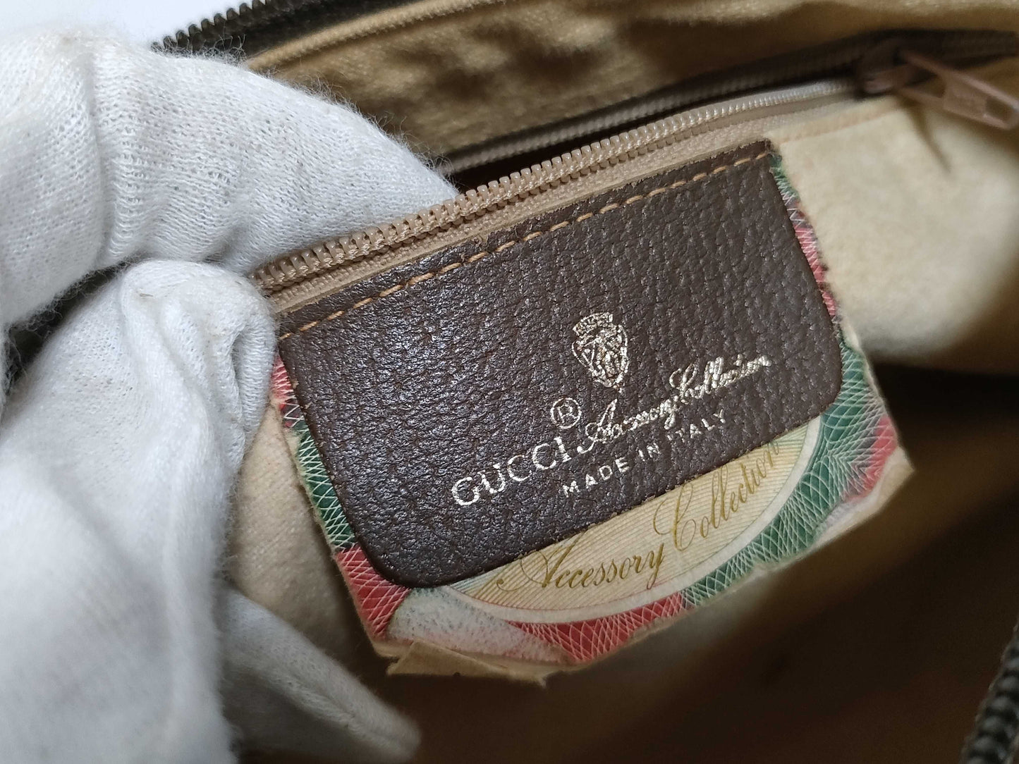 GUCCI GG Supreme GUCCI Shoulder Bag