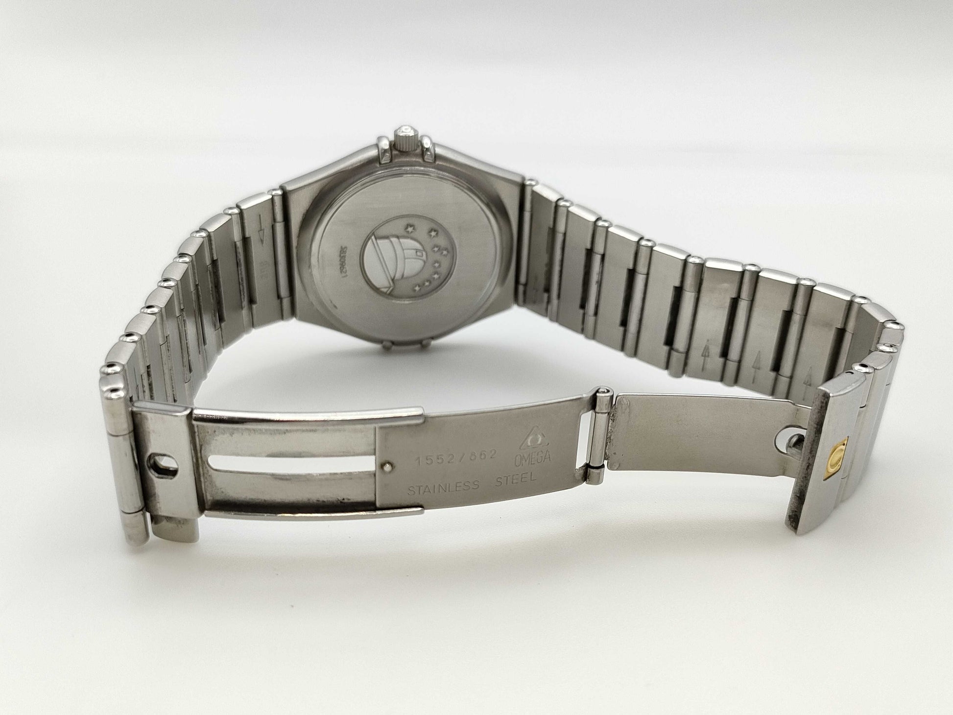 OMEGA 1512.40 58309621 Quartz Boys Watch