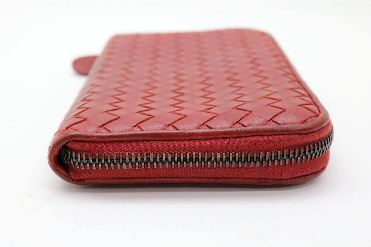 BOTTEGA VENETA Intrecciato Round Zip Wallet