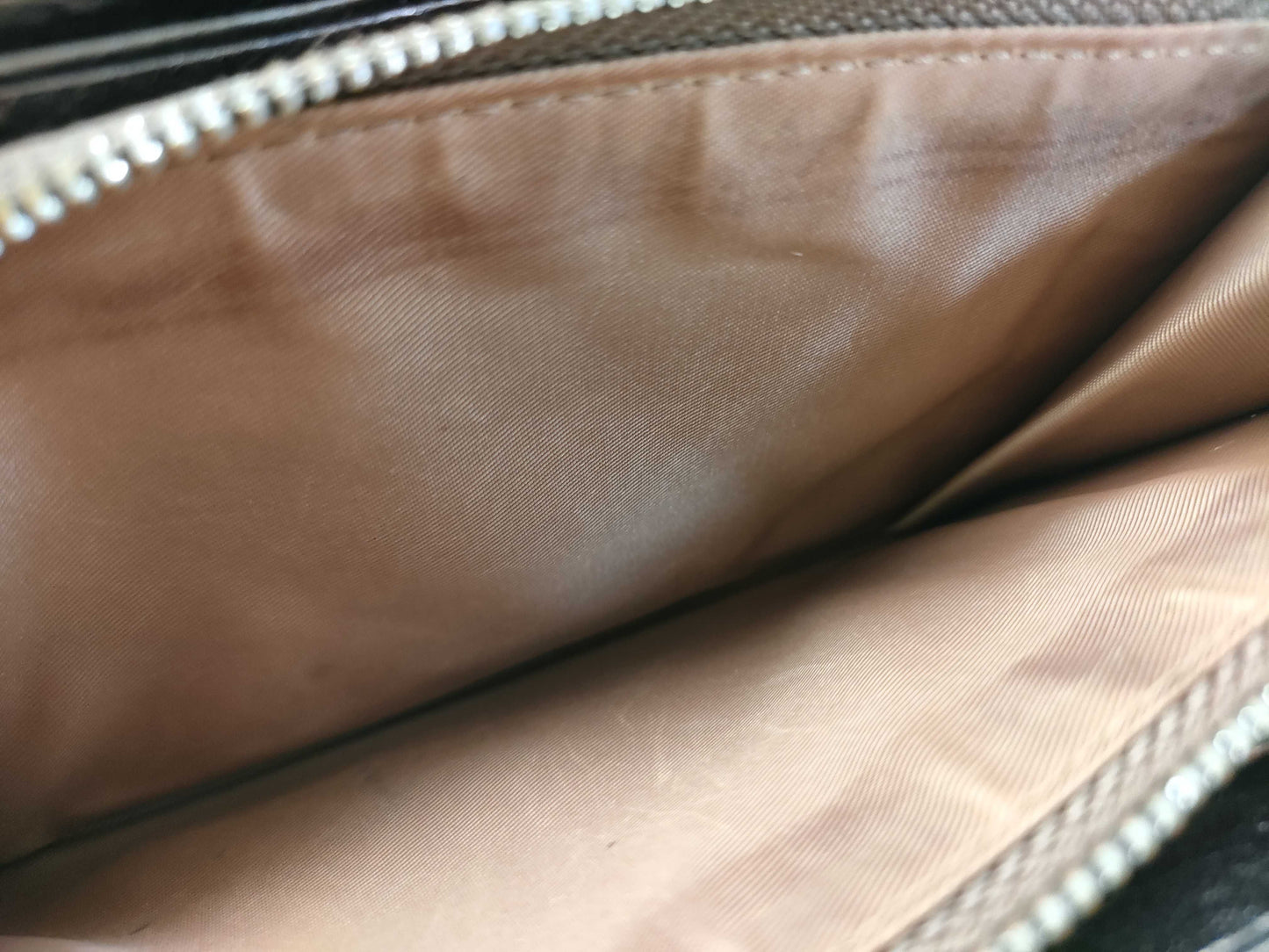 BOTTEGA VENETA Intrecciato Bottega Veneta Round Long Wallet Leather Zipper Blonde Wallet