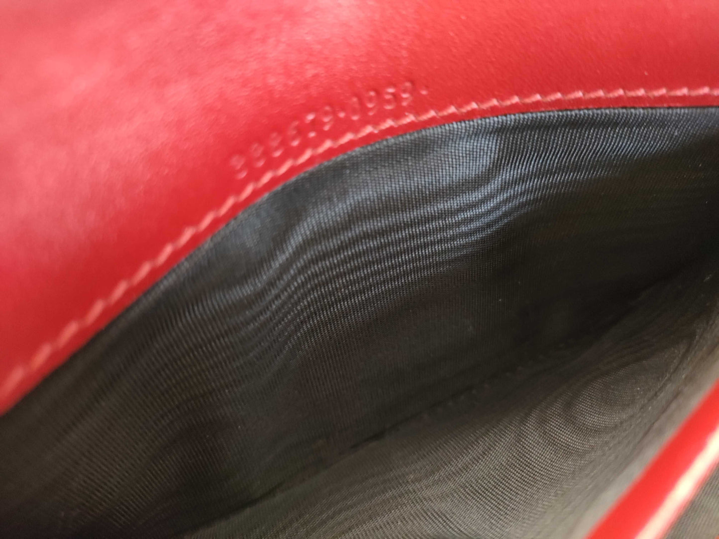 GUCCI 388679 Long Wallet, Shima Leather, Red