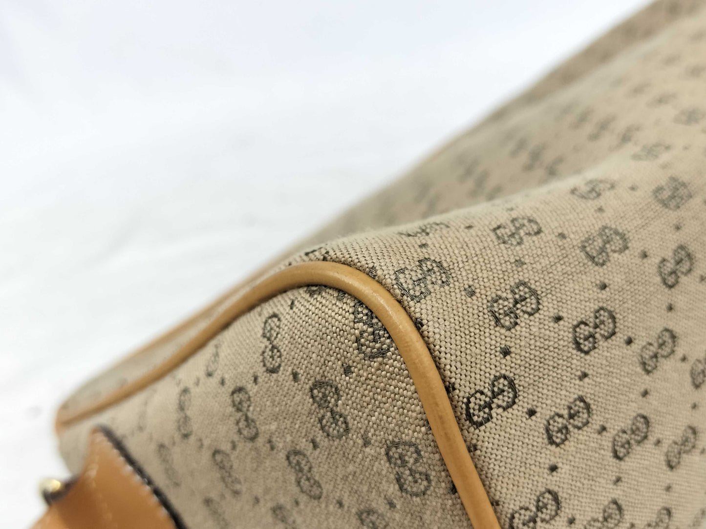 GUCCI GG Guccima Shoulder Bag Micro GG Canvas Beige Shoulder Bag