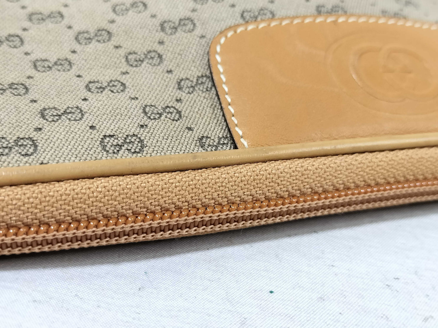 GUCCI GG Guccima Shoulder Bag Micro GG Canvas Beige Shoulder Bag