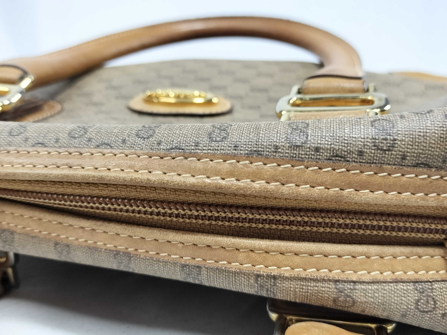 GUCCI GG Gucci 104 000 Handbag Micro GG PVC Leather Beige Handbag