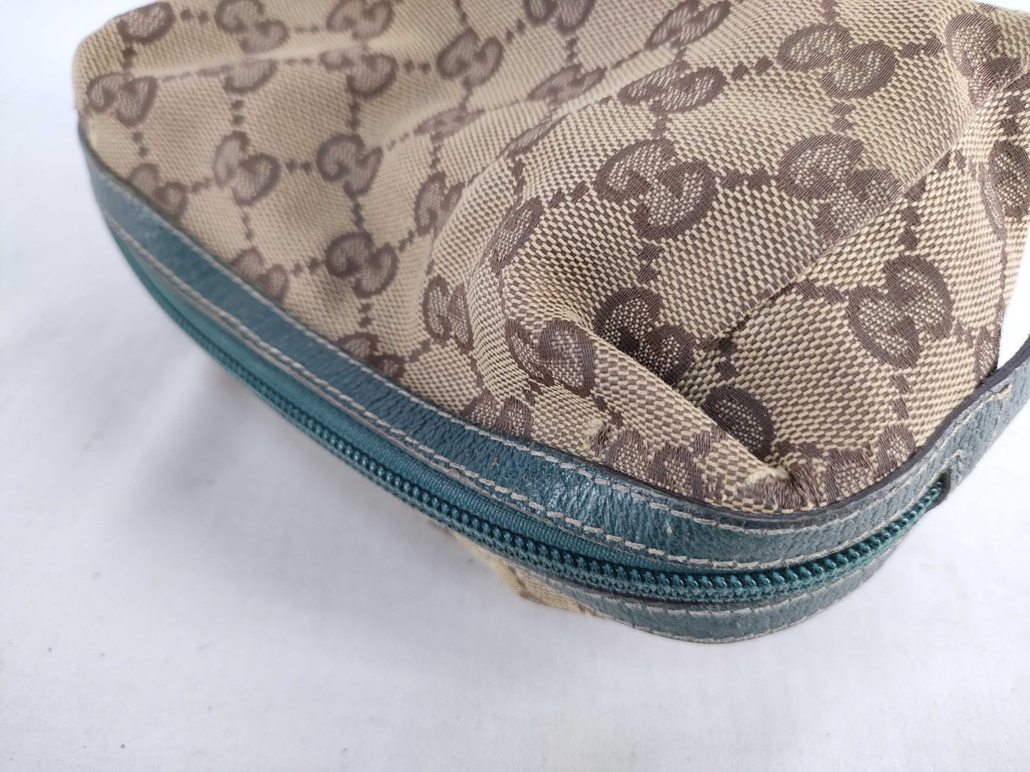 GUCCI 29595 Pouch Brown x Beige GG Canvas Pouch